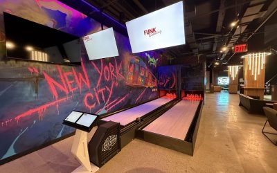 Bowling at the Rock: 5 Iron Golf erweitert die Funk Duckpin Bahnen im Herzen von NYC