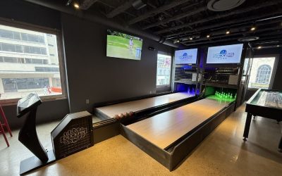 Pins, Spiel und Innovation: Five Iron Golf expandiert in Erie mit Funk Nexus